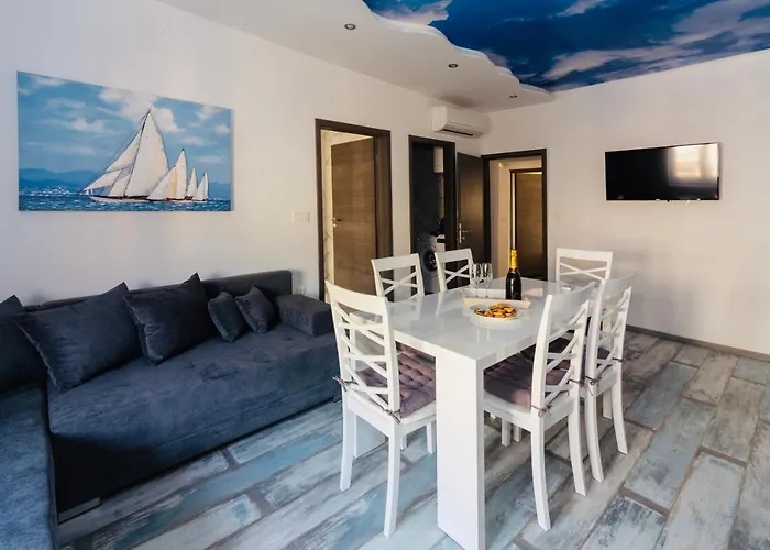 Luxury Sky Aurora Borealis דירה רייקה